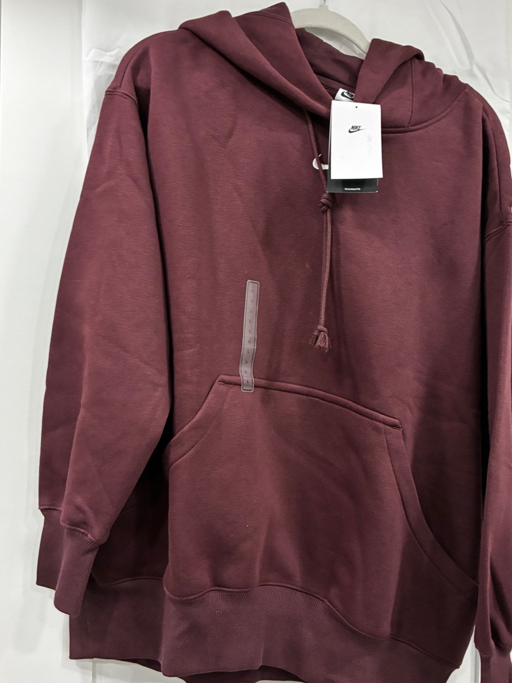 Nike women’s Maroon Pullover Hoodie Sweater-new with tags